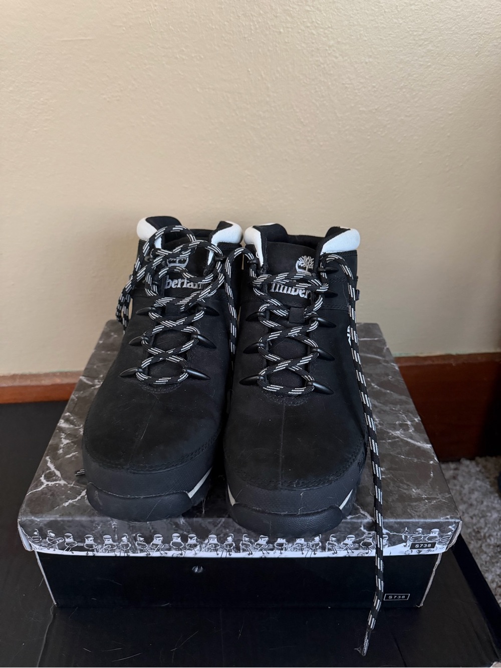Timberland Black and White Ankle Boots - Picture 2 of 5